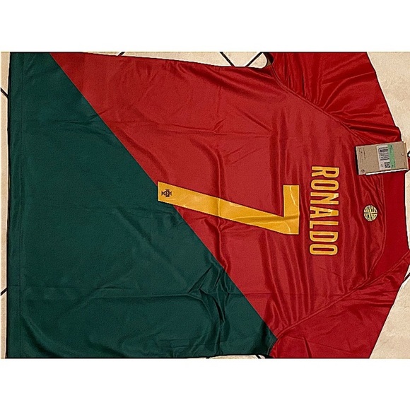 Portugal Cristiano Ronaldo # 7 Jersey , Unisex - Picture 9 of 13